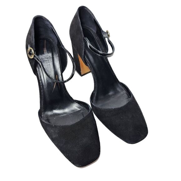 Whistles   - Picture 3 of 14